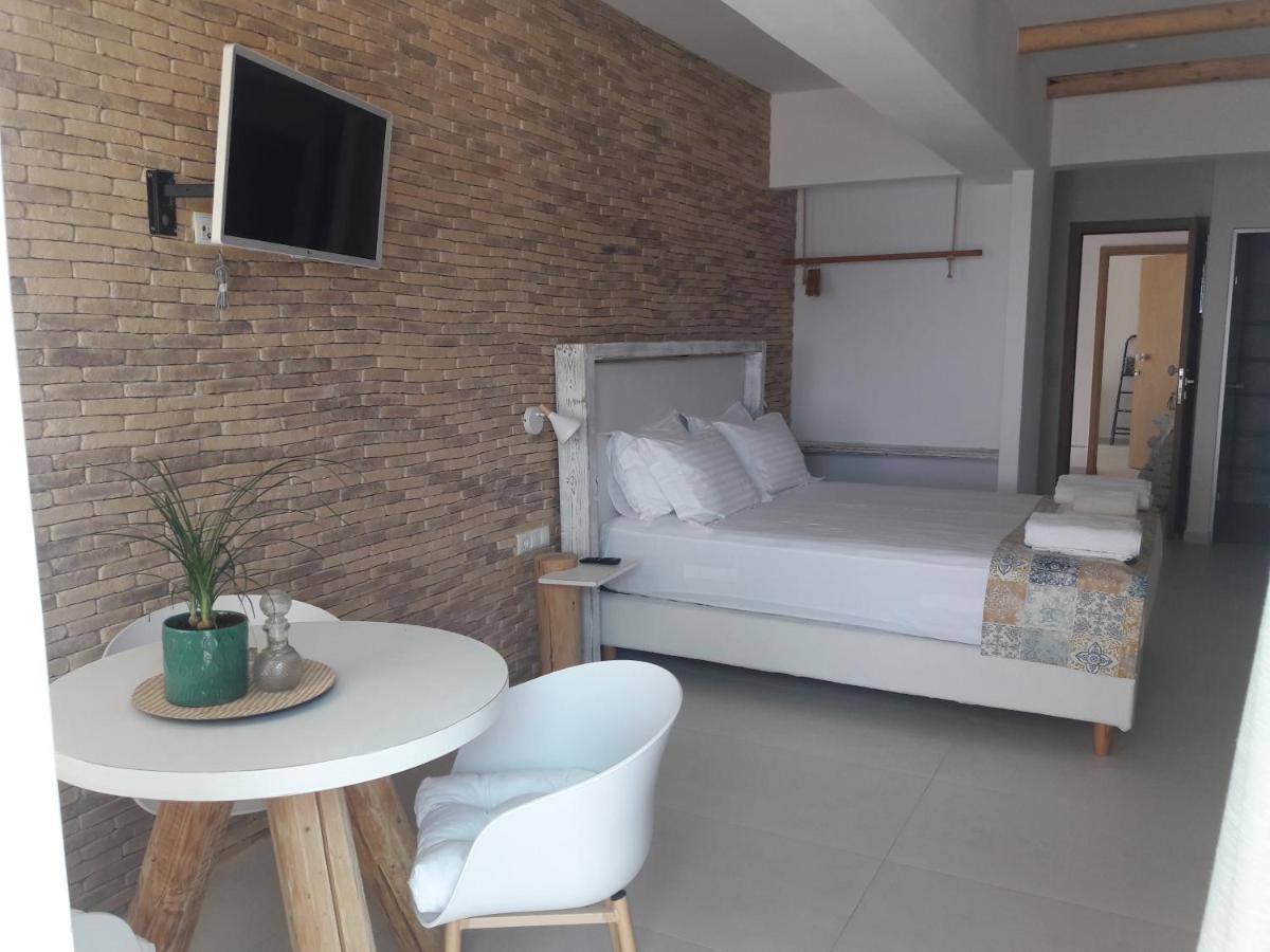 Notus Suites Plakias Esterno foto