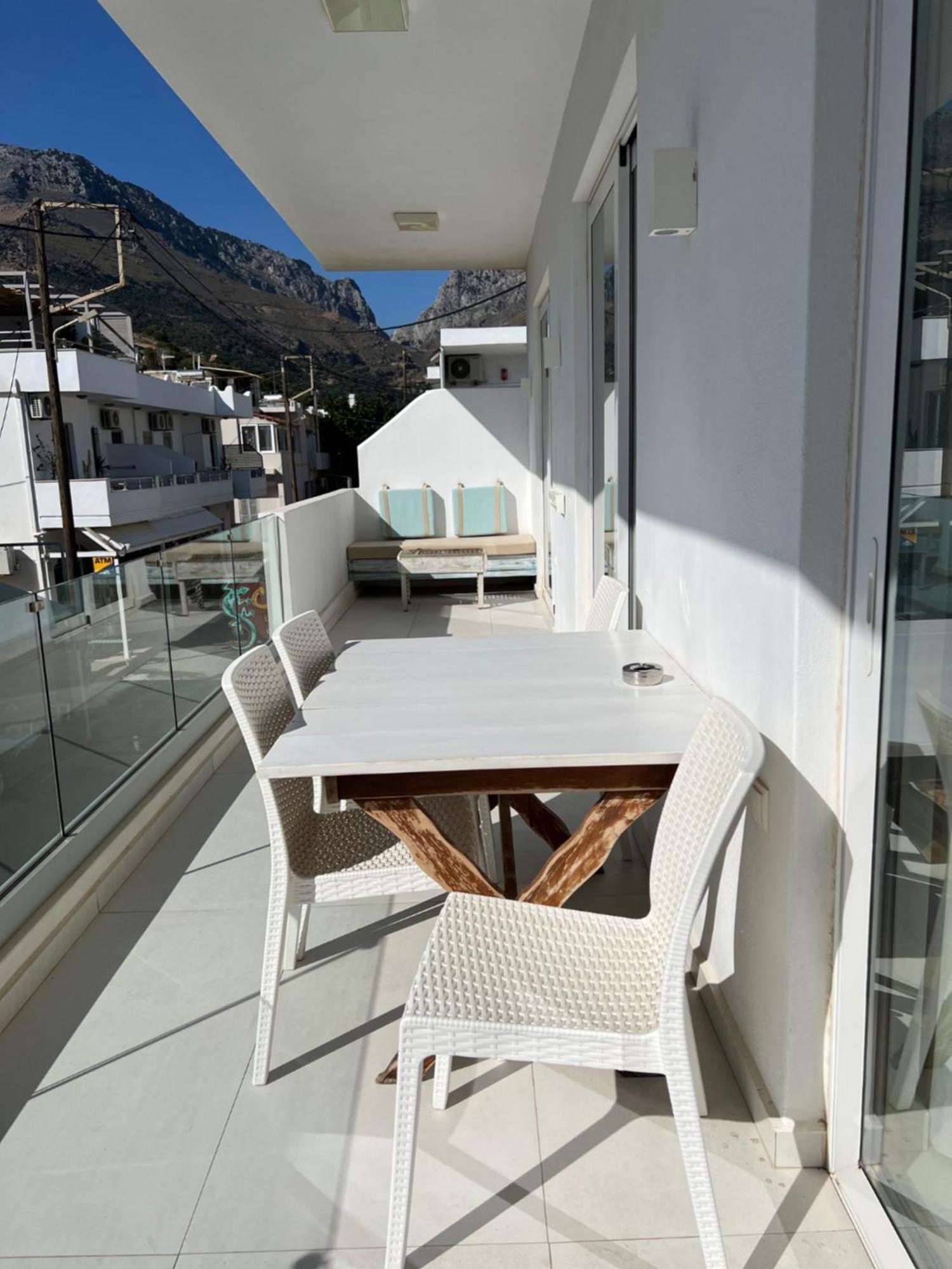 Notus Suites Plakias Esterno foto